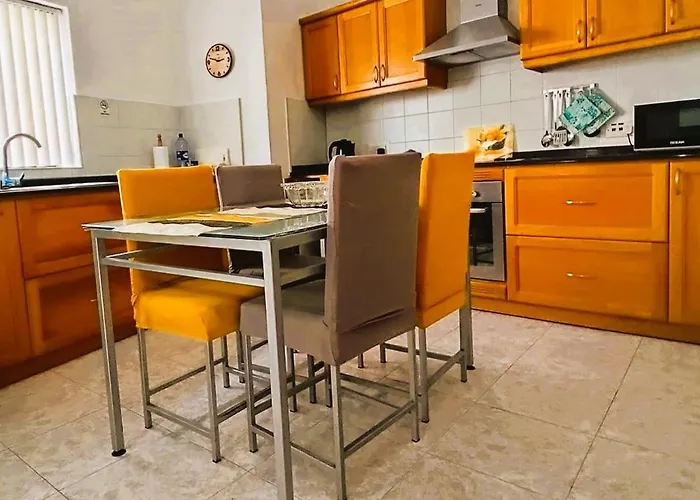 Bright Close To Shore Appartamento Marsaskala